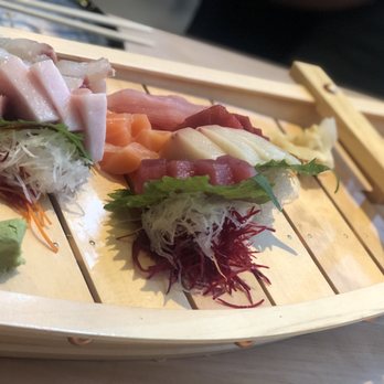 Billy Sushi - Chef choice sashimi boat - Japanese Near Me - Minneapolis, Minnesota Billy Sushi - Chef choice sashimi boat - Japanese Near Me - Minneapolis, Minnesota