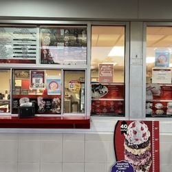Bruster's Real Ice Cream - Ordering area