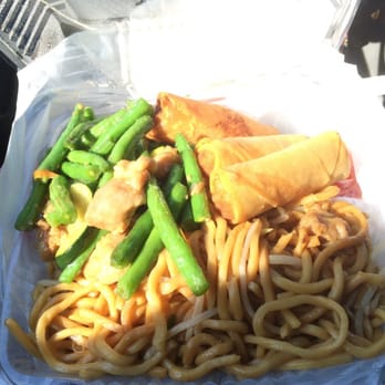 Asia Delight Express - Green beans w/chicken, chow mein, and egg rolls - Chinese Near Me - Hayward, California Asia Delight Express - Green beans w/chicken, chow mein, and egg rolls - Chinese Near Me - Hayward, California