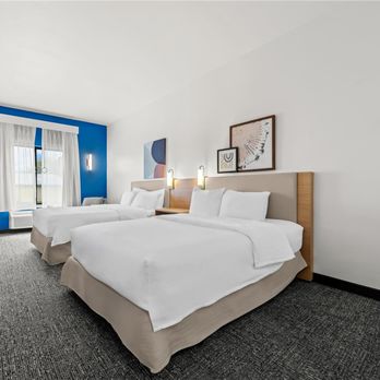Spark by Hilton Pelham Birmingham I 65 - Guest room - Hotels Near Me - Pelham, Alabama