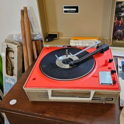 Estates By Lou - Vintage Record Player