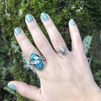 girl.ishh - Nail Salons Near Me - Hood River, Oregon