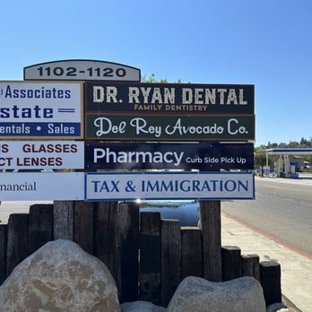 Your Personal Pharmacy - S Main Ave street side signage - Pharmacy Near Me - Fallbrook, California Your Personal Pharmacy - S Main Ave street side signage - Pharmacy Near Me - Fallbrook, California