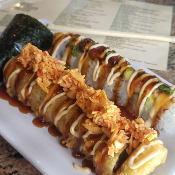 CJ Palace - King kong, Dragon, Salmon skin hand roll. - Chinese Near Me - Sparks, Nevada