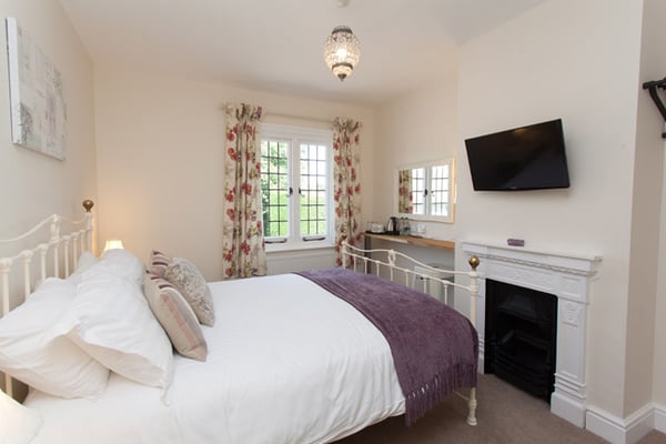 The White Hart by null