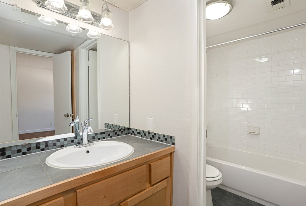 ABBEY ROAD APARTMENTS Updated August 2024 48 Photos & 42 Reviews