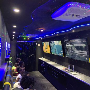 Gamers on the block - Game truck broward - Game Truck Rental Near Me