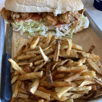 2 Crazy Fellas - Peacemaker Po Boy with housemade fries - Cajun/Creole Near Me - Olive Branch, Mississippi