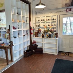 Litos Community Cafe and Market