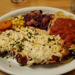 Mylar & Loreta's - Parmesan schnitzel. 3.5/5 stars