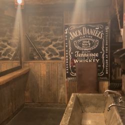 Jack Saloon - Bathroom