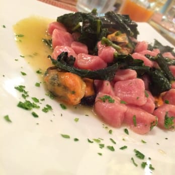 Gaia Bio - Gnocchi with mussels and organic chard in light cream sauce. Very fresh and delicious. - Vegetarian Near Me - Rome, RM Gaia Bio - Gnocchi with mussels and organic chard in light cream sauce. Very fresh and delicious. - Vegetarian Near Me - Rome, RM