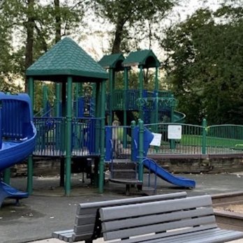 Sleepy Hollow Park - Playground - Parks Near Me - Glenview, Illinois