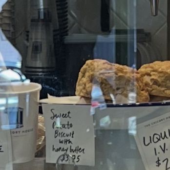 The Chicory House - Sweet potato biscuits - Cafes Near Me - New Orleans, Louisiana The Chicory House - Sweet potato biscuits - Cafes Near Me - New Orleans, Louisiana
