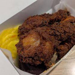 Ma’ono Fried Chicken - Ma'Ono Fried Chicken - Fried Chicken Drumsticks w/ daikon pickles
