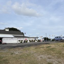 Seaside Farm Market - Outside view