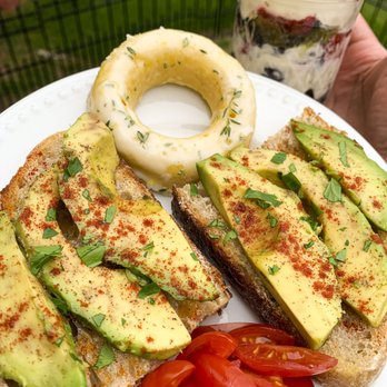 Inn at Felt Manor - Breakfast. Donut, Avocado Toast, Parfait - Hotels Near Me - Galena, Illinois Inn at Felt Manor - Breakfast. Donut, Avocado Toast, Parfait - Hotels Near Me - Galena, Illinois