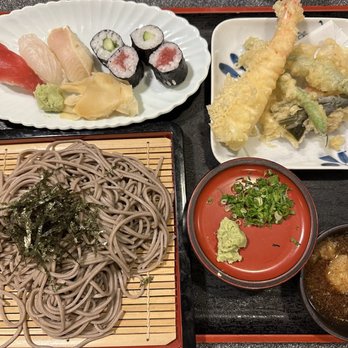 Yohei Sushi Restaurant - Sushi Bars Near Me - Honolulu, Hawaii