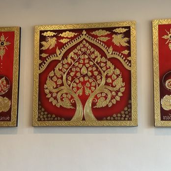 Pineapple Thai cuisine - Pineapple Thai Decor - Thai Near Me - Chestnut Hill, Massachusetts