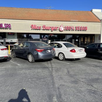 Nice Burger - Kinda easy to find. Still had to make a u-turn from where I was coming from. It's not a big lot. - Vegan Near Me - Stanton, California Nice Burger - Kinda easy to find. Still had to make a u-turn from where I was coming from. It's not a big lot. - Vegan Near Me - Stanton, California