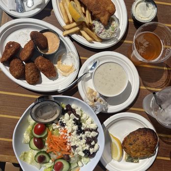 Baxter's Boathouse - Quahog, clam chowder, fish & chips, salad and Jalapeno Poppers - Seafood Near Me - Hyannis, Massachusetts Baxter's Boathouse - Quahog, clam chowder, fish & chips, salad and Jalapeno Poppers - Seafood Near Me - Hyannis, Massachusetts