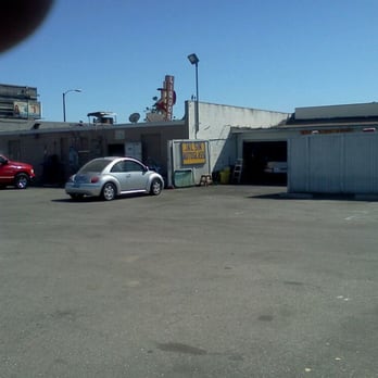 Jal-Sin Auto Glass - Auto Glass Services Near Me - La Puente, California Jal-Sin Auto Glass - Auto Glass Services Near Me - La Puente, California
