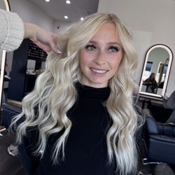 Elizabeth J Salon