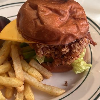 Parker - I got the Crispy chicken sandwich :)) - Breakfast & Brunch Near Me - West New York, New Jersey Parker - I got the Crispy chicken sandwich :)) - Breakfast & Brunch Near Me - West New York, New Jersey