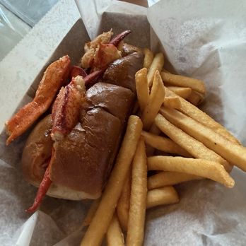 Fresh Ketch - Seafood Near Me - Hyannis, Massachusetts Fresh Ketch - Seafood Near Me - Hyannis, Massachusetts