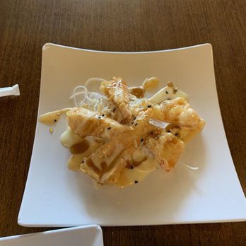 Sake 2 Me Sushi - Complimentary appetizer - Sushi Bars Near Me - Tulsa, Oklahoma