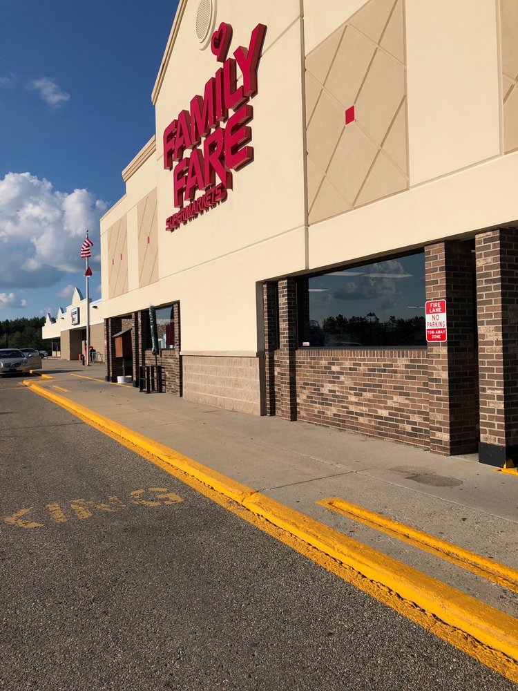 FAMILY FARE SUPERMARKET 5105 County Road 612, Lewiston, Michigan