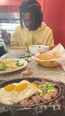 Bò-Né Houston by null