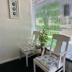 Tranquility Day Spa - Waiting chairs