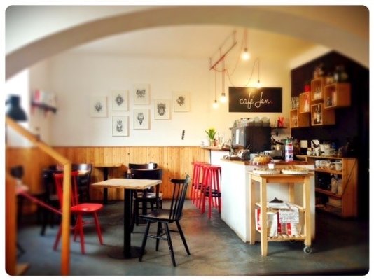 Café Jen by null