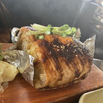 Sushi House - Sushi Bars Near Me - Alameda, California