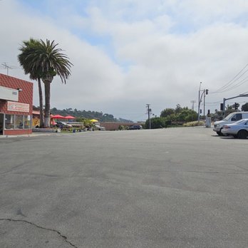 Five Star Smog - Huge parking lot. - Smog Check Stations Near Me - Oceanside, California