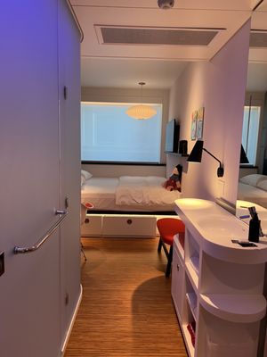 citizenM San Francisco Union Square hotel by null