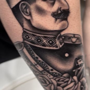 Luckys Tattoo - Tattoo Near Me - Santa Susana, California