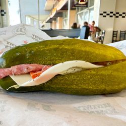 Jimmy John's - Vito Picklewich