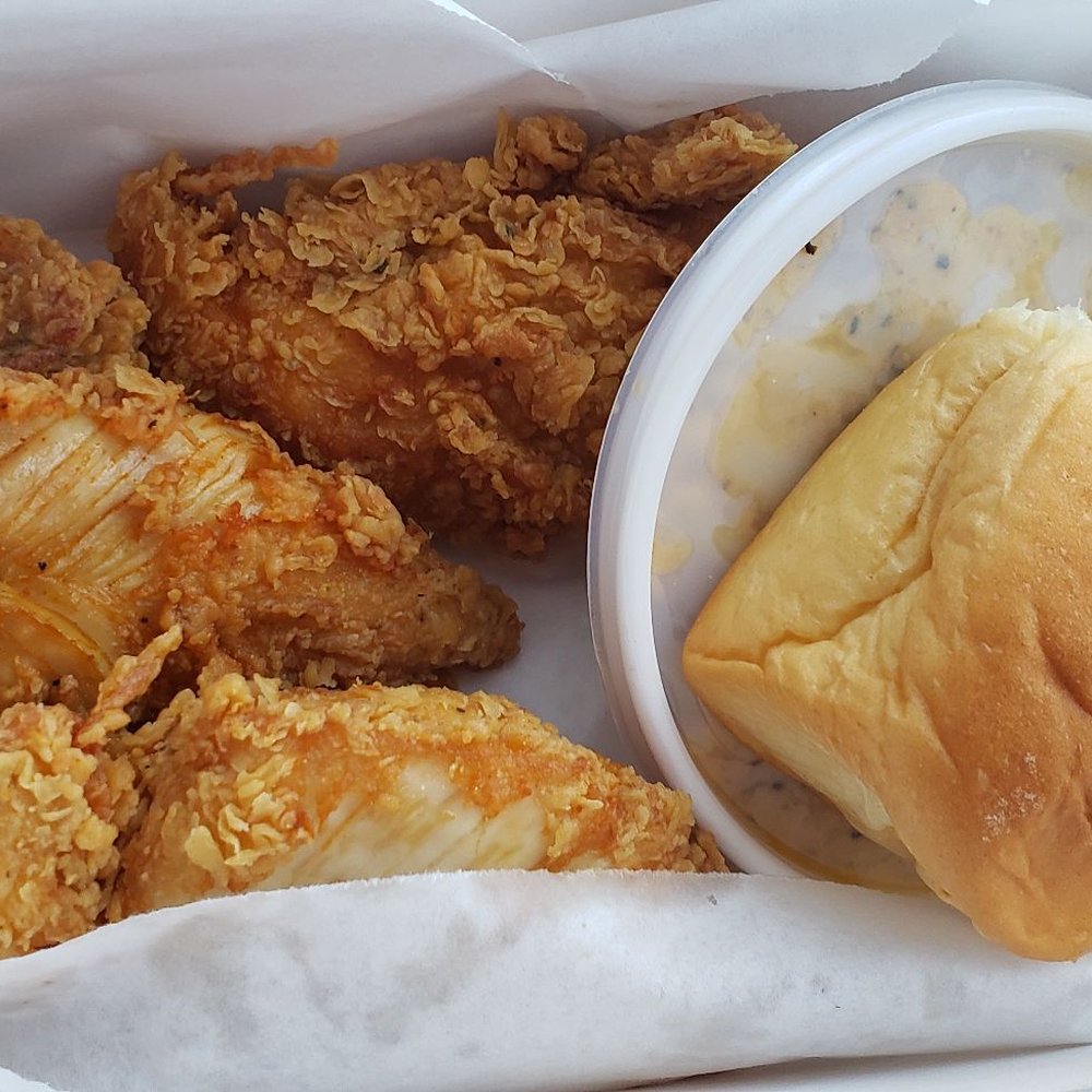THE BEST 10 Chicken Wings near Leland, NC 28451 Last Updated September 2021 Yelp
