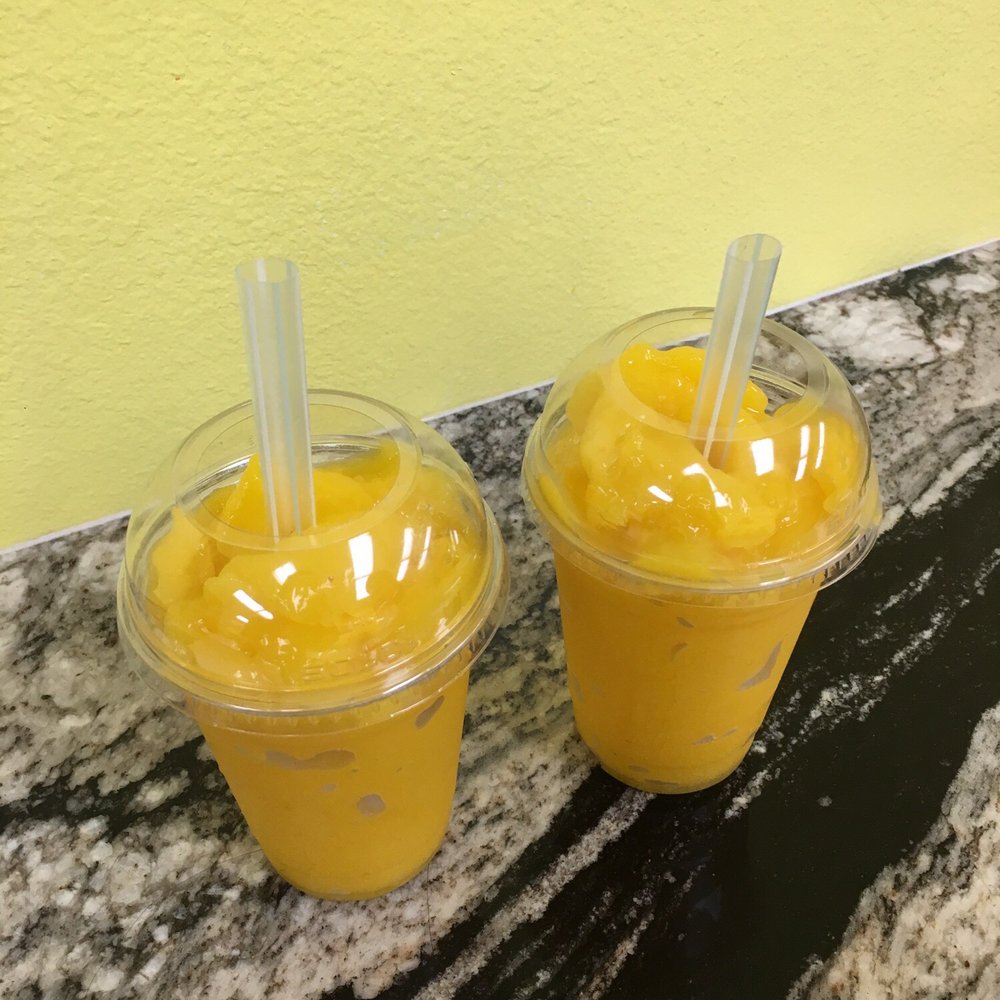 TiRi Bionicos - Mango smoothies with water (instead of milk) and no added sugar - Juice Bars & Smoothies Near Me - Rosemead, California
