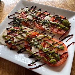 Caprese Salad - Oo