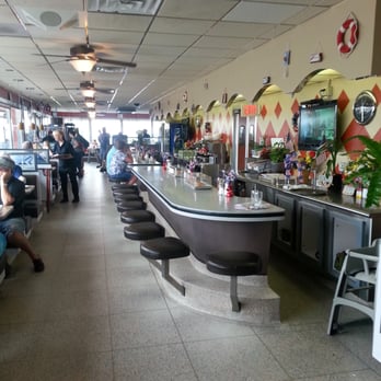 Somers Point Diner - An old fashion diner counter - American Near Me - Somers Point, New Jersey