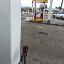 Shell Station