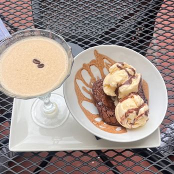 Dawn AM Eatery - Brownie Sundae Espresso Martini - Southern Near Me - Chicago, Illinois