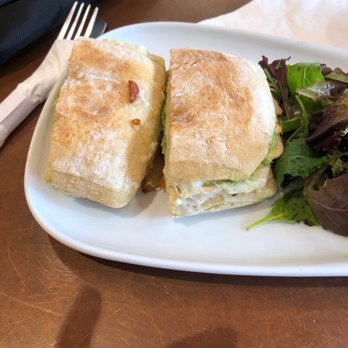 Comoncy - Chicken panini - Cafes Near Me - Beverly Hills, California