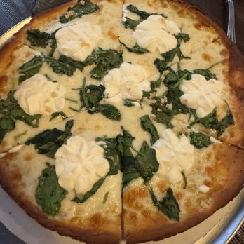 Bronx House Pizza - Cauliflower crust on Popeye pizza - Pizza Near Me - Palm Valley, Florida
