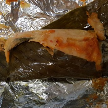 Pupusas Paradise - Chicken tamale in banana leaf. - Salvadoran Near Me - Aurora, Colorado Pupusas Paradise - Chicken tamale in banana leaf. - Salvadoran Near Me - Aurora, Colorado
