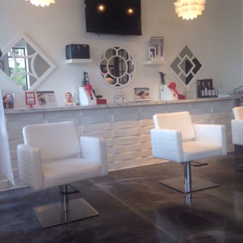 Salon Muse - Norton Commons - So chic! Everything looks clean and professional. - Blow Dry/Out Services Near Me - Prospect, Kentucky Salon Muse - Norton Commons - So chic! Everything looks clean and professional. - Blow Dry/Out Services Near Me - Prospect, Kentucky