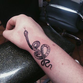 South Shore Ink - Tattoo Near Me - Honolulu, Hawaii South Shore Ink - Tattoo Near Me - Honolulu, Hawaii